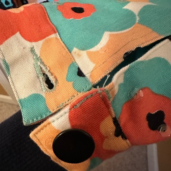 Red Multicolor Floral Jean Jacket - Picture 6 of 9